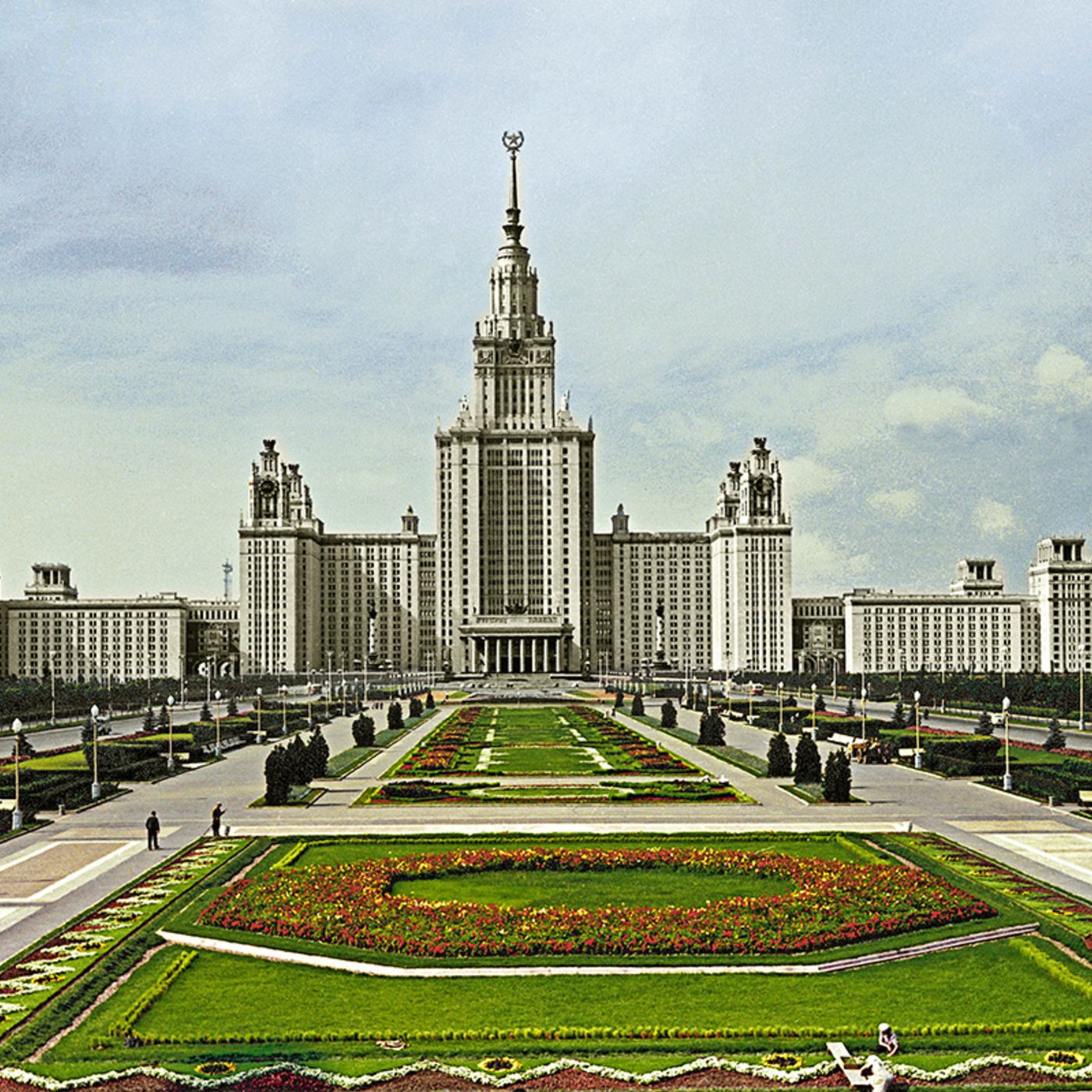 Сталинская архитектура МГУ